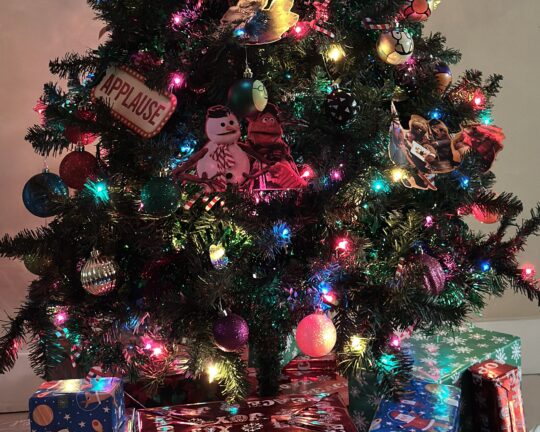 Lit Muppets Tree